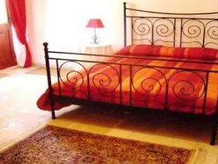 Hotell La Vigna Vecchia *